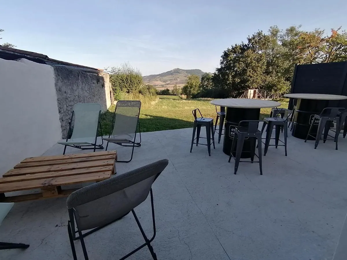 Séjour à la campagne Maison d'hôtes Bord de de la Comté à Vic-le-Comte