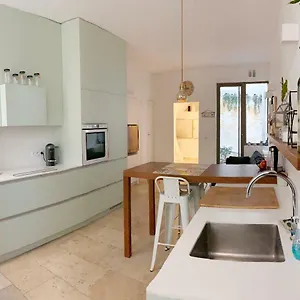  Hébergement de vacances La Maison Candide France